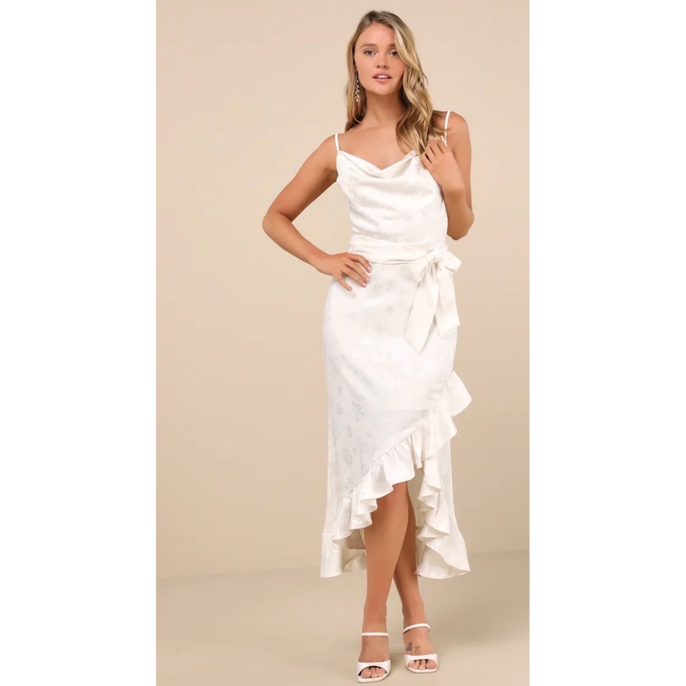 Lulus Dress Womens Medium Cream Excellent Floral Ruffle Grandest Celebration